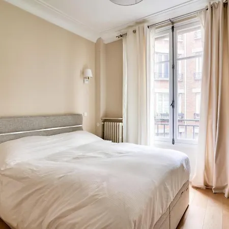 Nice For 4 People - 16 * Paris